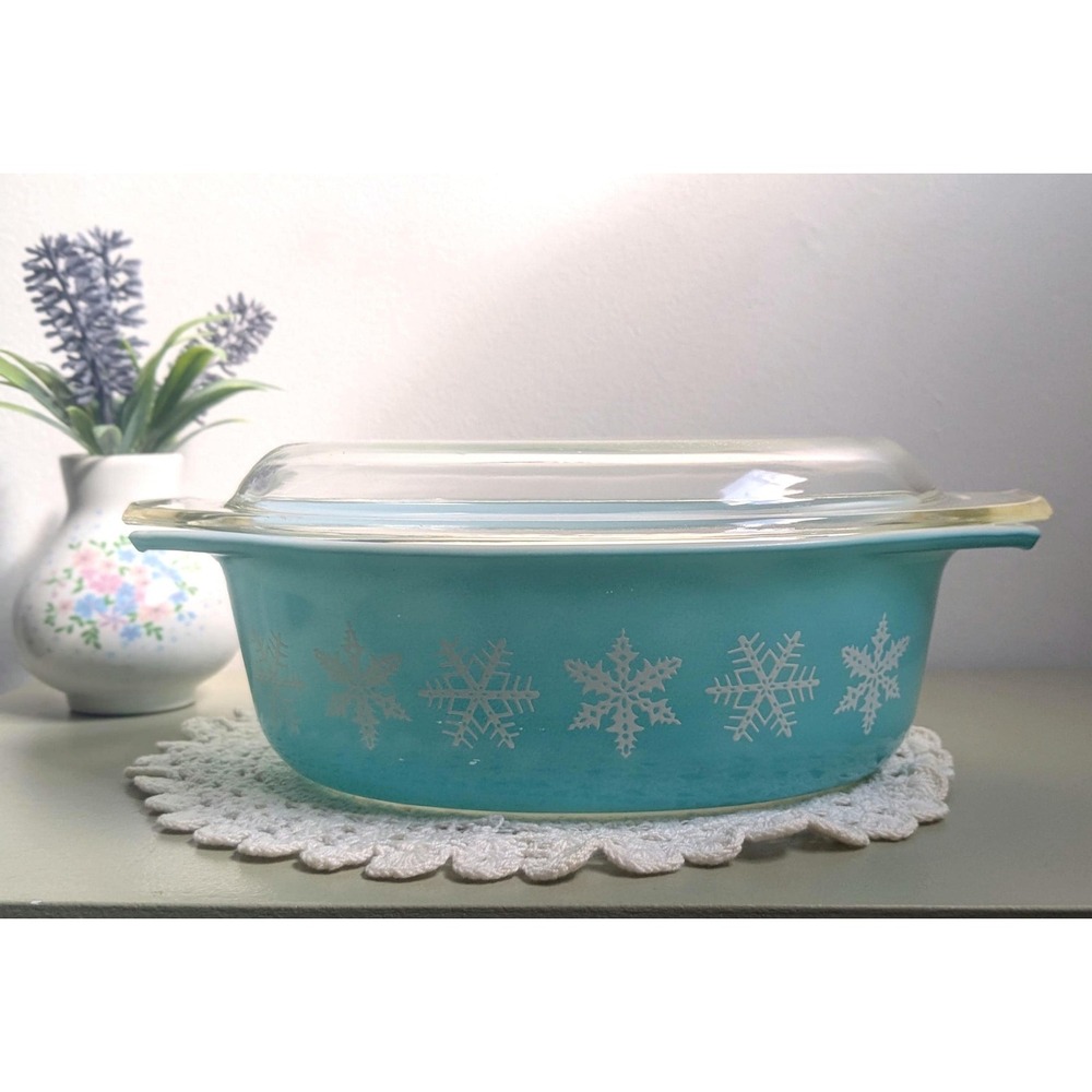 Vintage Pyrex Snowflake Blue Casserole Dish With‎ Lid | Turquoise Blue Pyrex 043